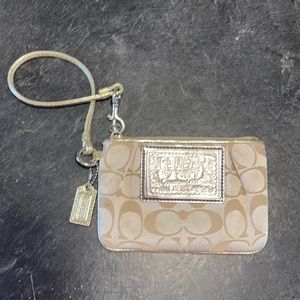 Coach Poppy wristlet gold